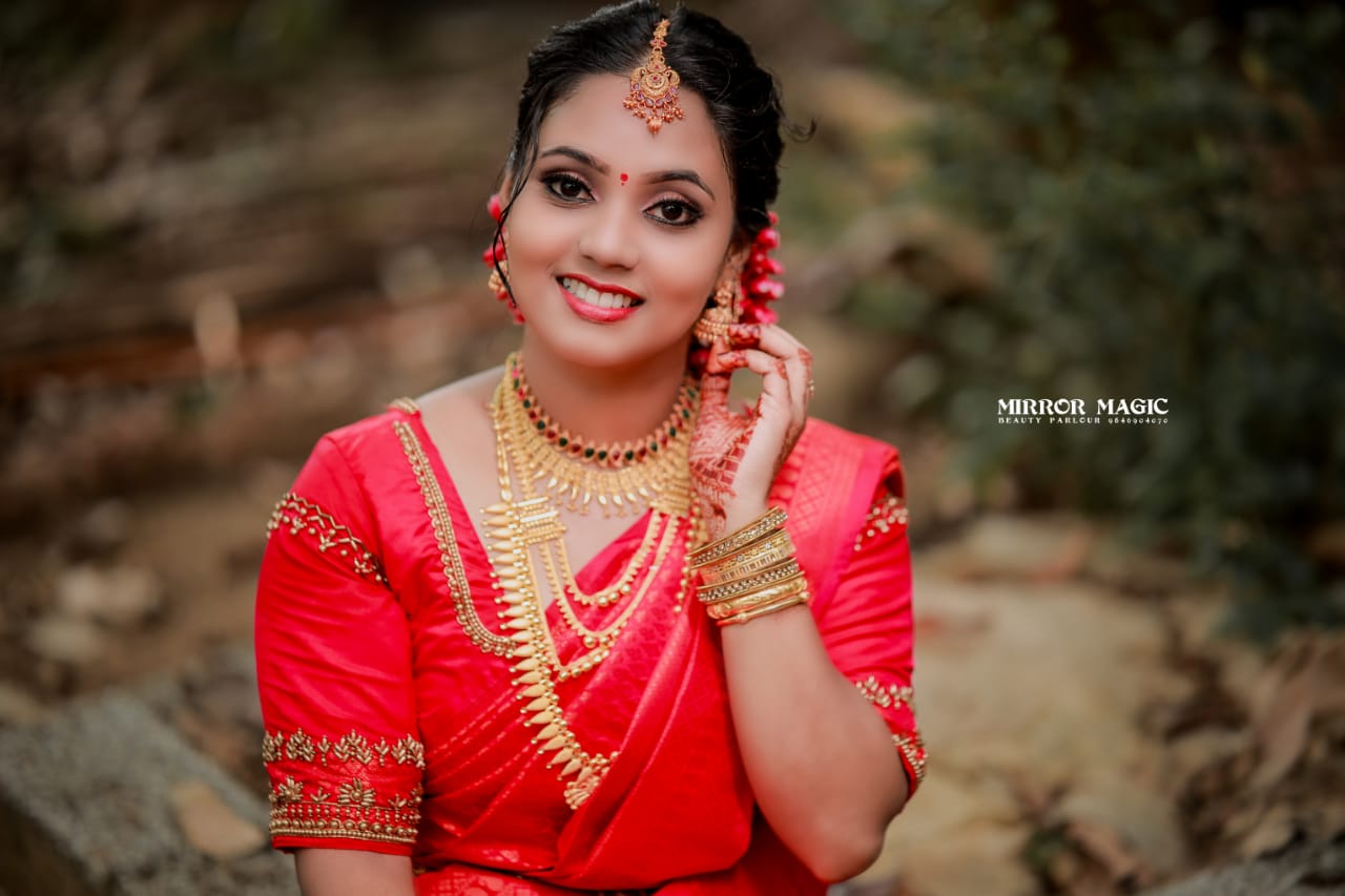 MIRROR MAGIC CHEMMAD